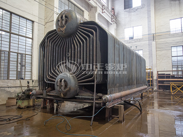 正在進(jìn)行水壓試驗的中正SZL系列鍋爐本體